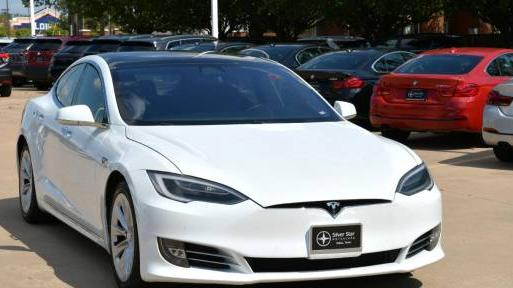 TESLA MODEL S 2018 5YJSA1E25JF293614 image